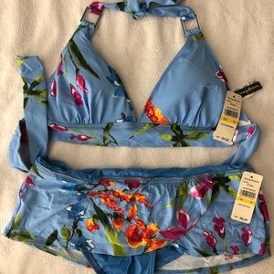 Tommy Bahama 2-piece swimsuit 🩱